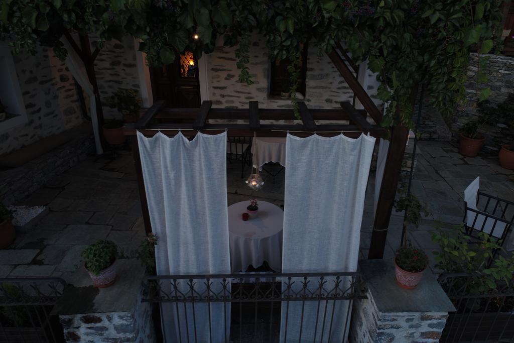 Traditional Mansion Evilion Volos Exterior photo