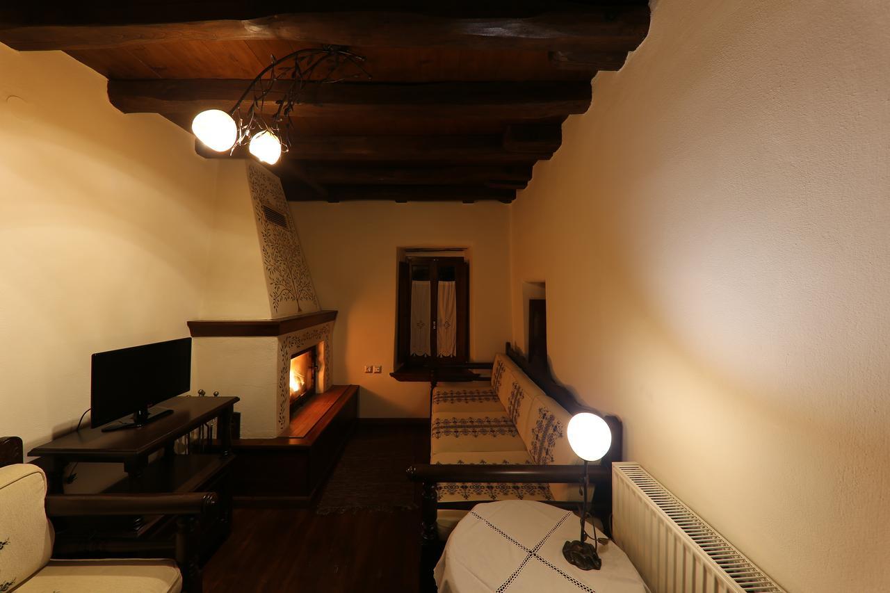 Traditional Mansion Evilion Volos Exterior photo