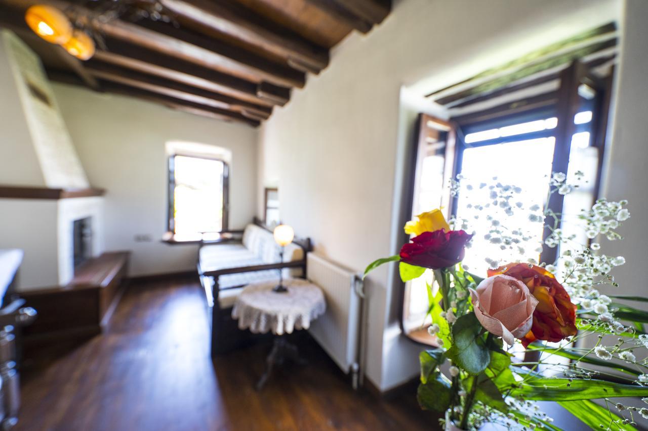 Traditional Mansion Evilion Volos Exterior photo
